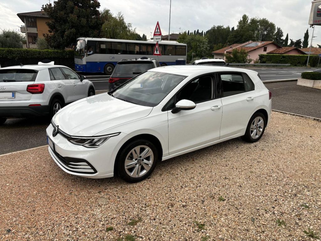 Volkswagen Golf  1.0 eTSI EVO DSG Life