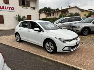 Volkswagen Golf  1.0 eTSI EVO DSG Life