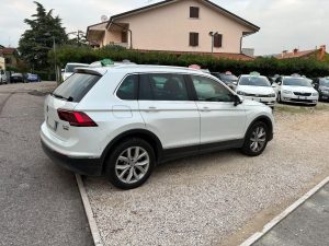 Volkswagen Tiguan  2.0 TDI SCR 4MOTION Executive BlueMotion Technolog