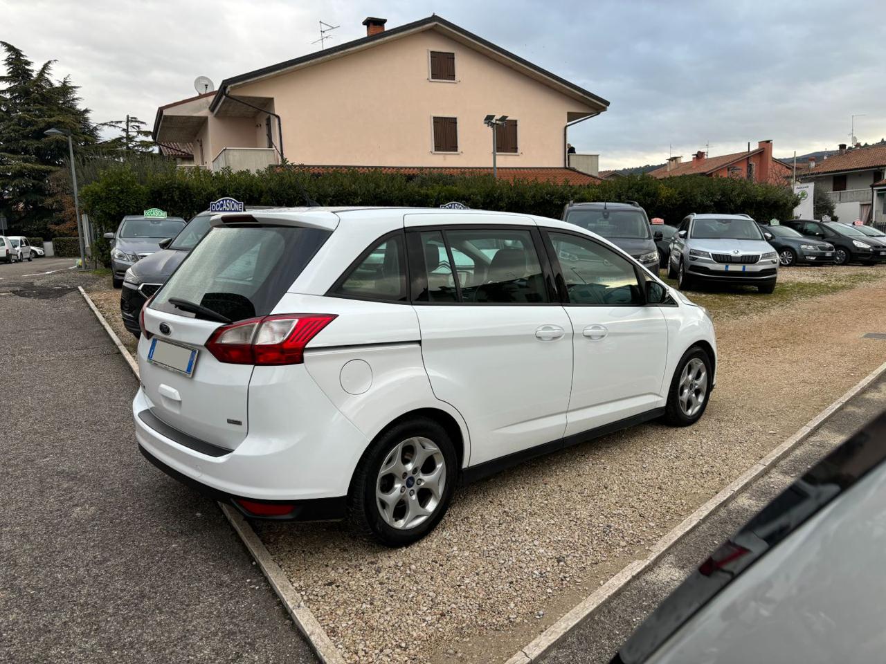 Ford C-Max  1.6 TDCi 115CV Plus 7 POSTI NEOPATENTATI