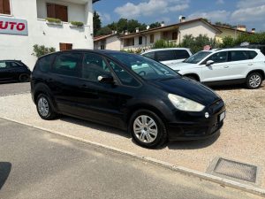 Ford S-Max  2.0 TDCi 140CV NEOPATENTATI