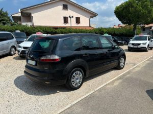 Ford S-Max  2.0 TDCi 140CV NEOPATENTATI