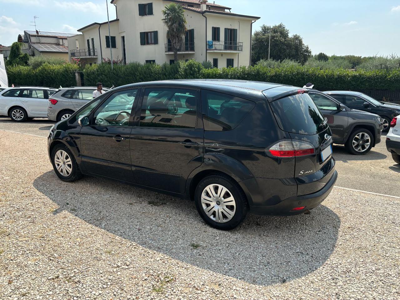 Ford S-Max  2.0 TDCi 140CV NEOPATENTATI