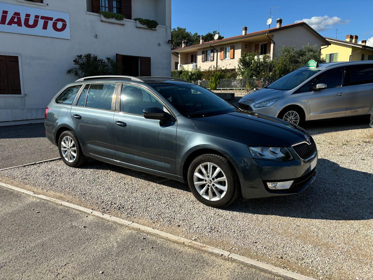 Skoda Octavia  1.6 TDI CR 105 CV Wagon Ambition NEOPATENTATI