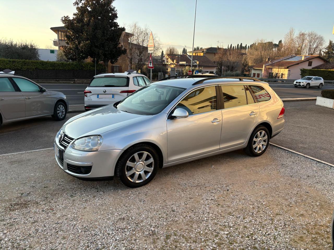 Volkswagen Golf Variant  2.0 TDI DPF Comfortline