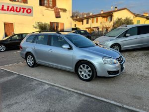 Volkswagen Golf Variant  2.0 TDI DPF Comfortline