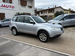 Subaru Forester  2.0D XS Trend