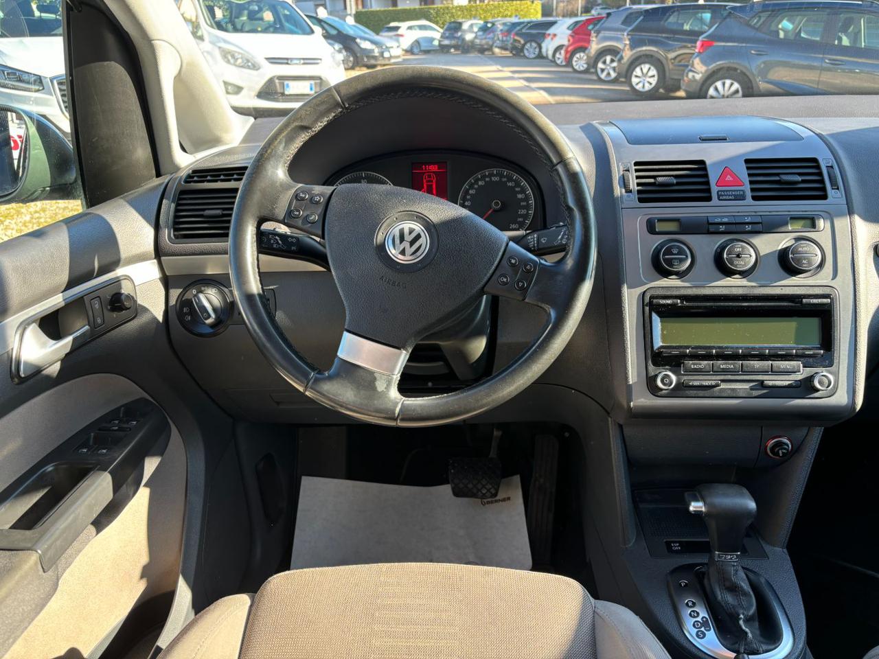 Volkswagen Touran  2.0 TDI DPF DSG Highline NEOPATENTATI